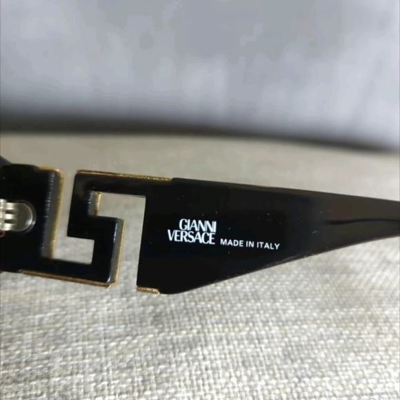 VERSACE Swarovski Crystal Mob Wife Sunglasses Vintage MOD T75/C COL 852RH - Picture 6 of 12